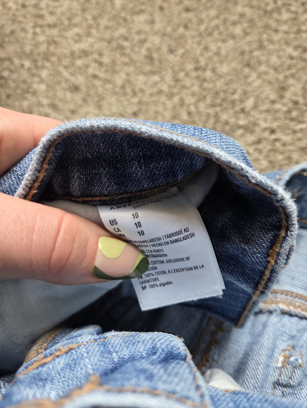 American Eagle Outfitters Light Blue Distressed Denim Jean Shorts - Picture 3 of 4